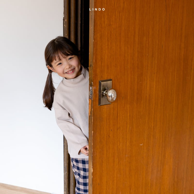 LINDO - Korean Children Fashion - #Kfashion4kids - Bear Turtleneck Tee