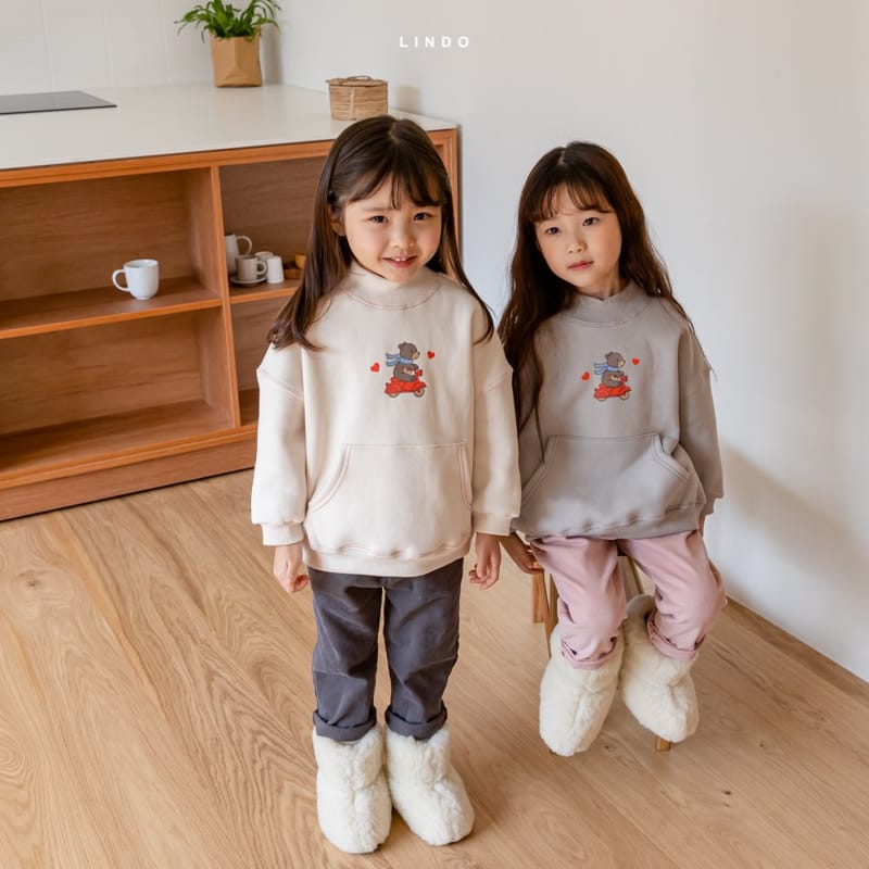 LINDO - Korean Children Fashion - #Kfashion4kids - Vely Bear Fleece Sweatshirt - 9