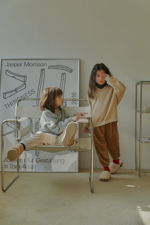 LITTLE B - Korean Children Fashion - #Kfashion4kids - NYC Sweatshirt - 3