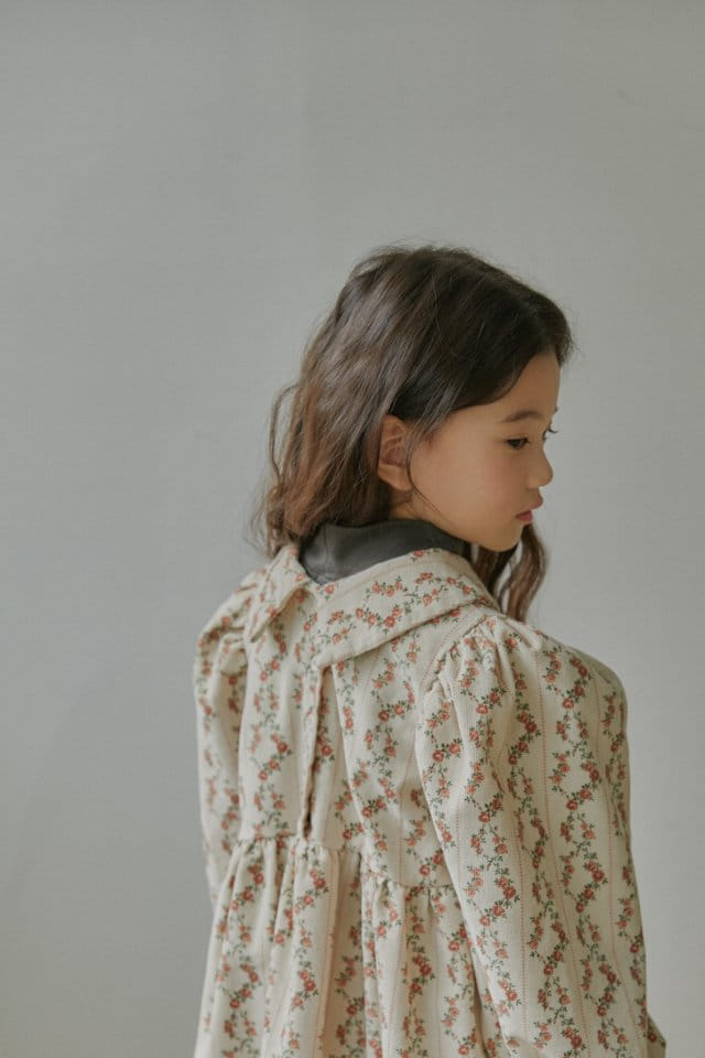 LITTLE B - Korean Children Fashion - #Kfashion4kids - Rib Turtleneck Tee