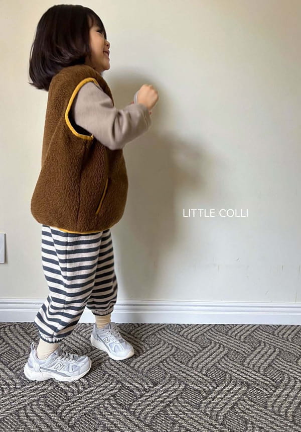 LITTLE COLLI - Korean Children Fashion - #Kfashion4kids - ABC Fleece Vest - 7