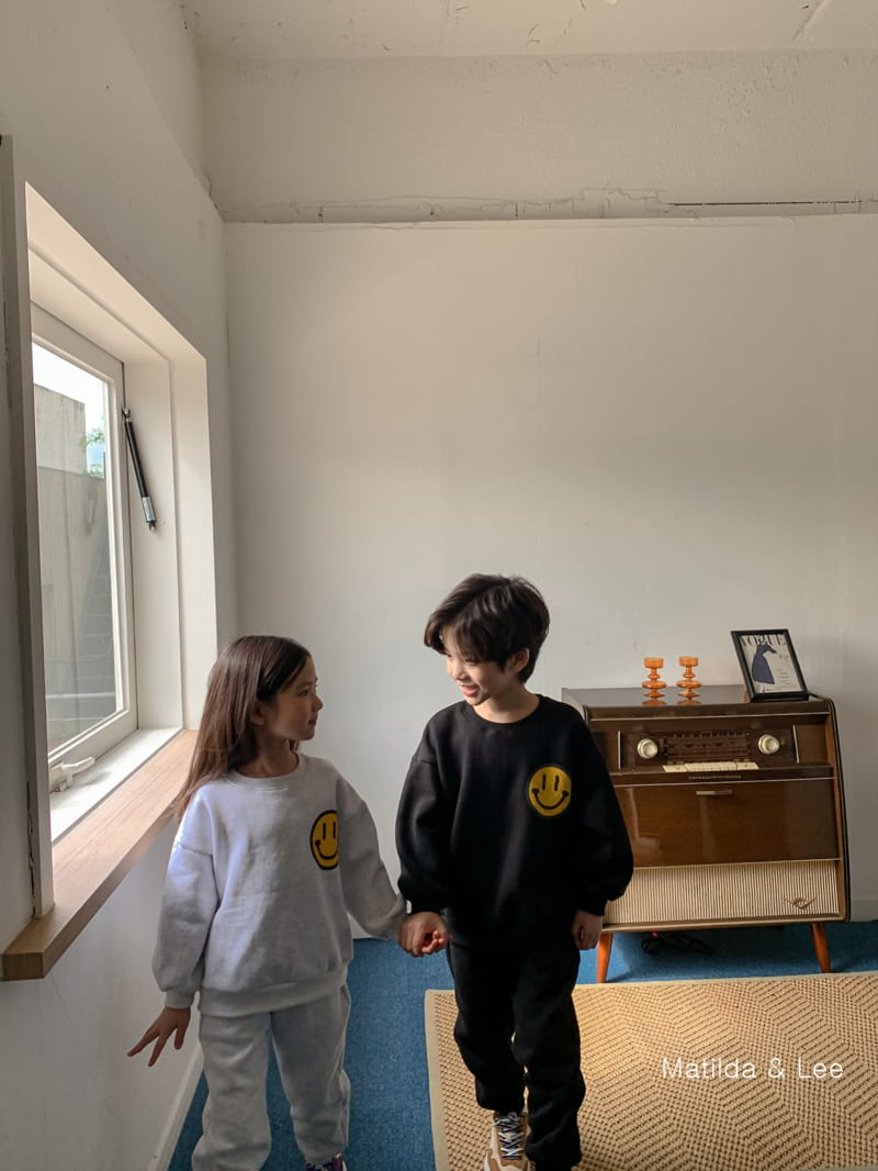 MATILDA & LEE - Korean Children Fashion - #Kfashion4kids - Winter Smile Top Bottom Set - 11
