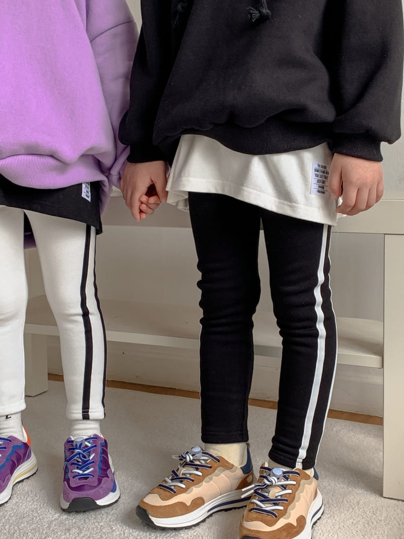 MATILDA & LEE - Korean Children Fashion - #Kfashion4kids - Fleece Two Stripes Leggings - 7
