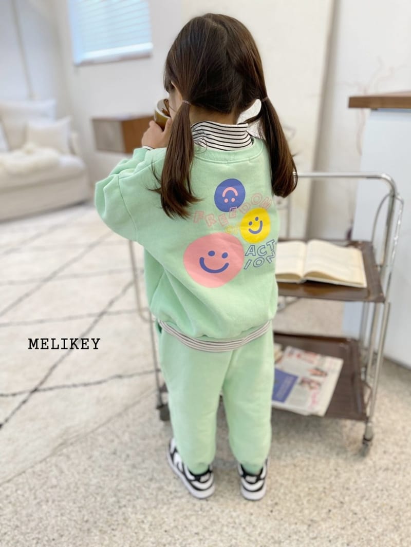 MELIKEY - Korean Children Fashion - #Kfashion4kids - Action Smile Top Bottom Set - 10