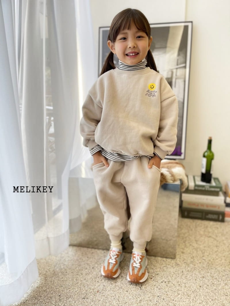 MELIKEY - Korean Children Fashion - #Kfashion4kids - Action Smile Top Bottom Set - 3