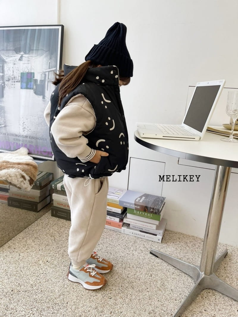 MELIKEY - Korean Children Fashion - #Kfashion4kids - Smile Padding Vest - 4