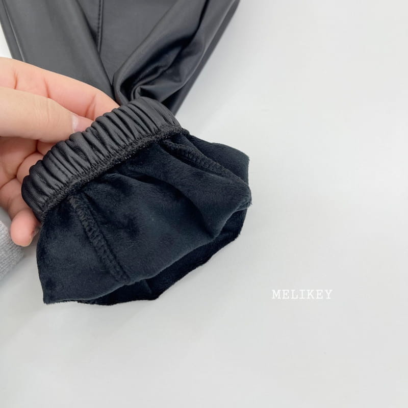 MELIKEY - Korean Children Fashion - #Kfashion4kids - Chic Leather Jogger Pants - 4