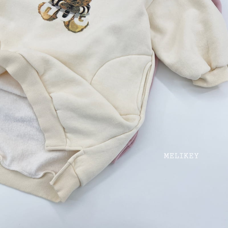 MELIKEY - Korean Children Fashion - #Kfashion4kids - Hug Bear One-piece - 3