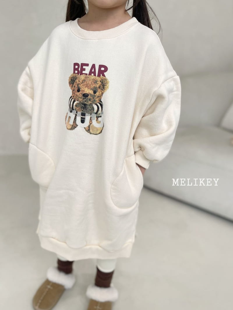 MELIKEY - Korean Children Fashion - #Kfashion4kids - Hug Bear One-piece - 7