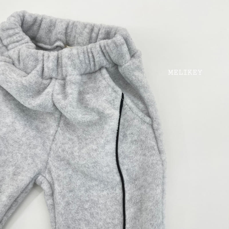 MELIKEY - Korean Children Fashion - #Kfashion4kids - Fleece Stripes Top Bottom Set - 3