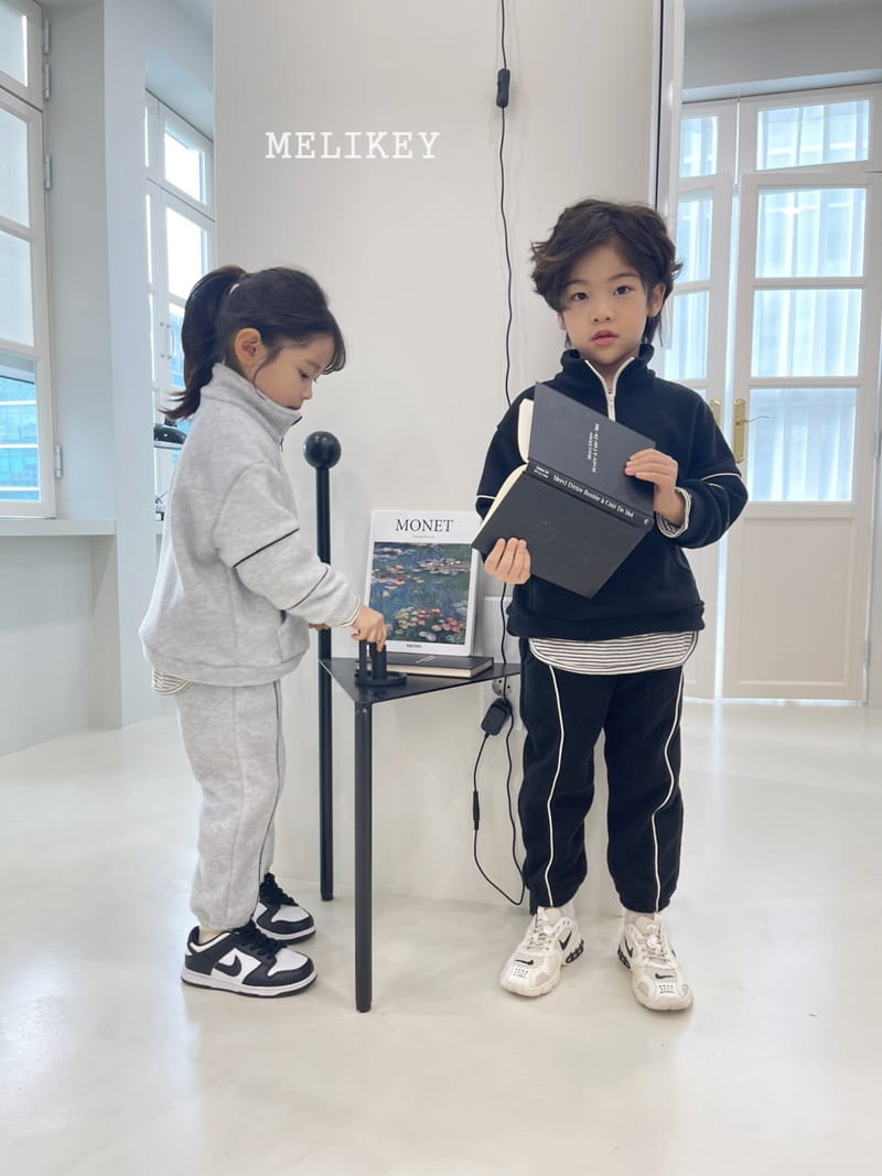 MELIKEY - Korean Children Fashion - #Kfashion4kids - Fleece Stripes Top Bottom Set - 6