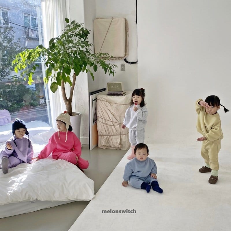 MELON SWITCH - Korean Children Fashion - #Kfashion4kids - Game Top Bottom Set - 5