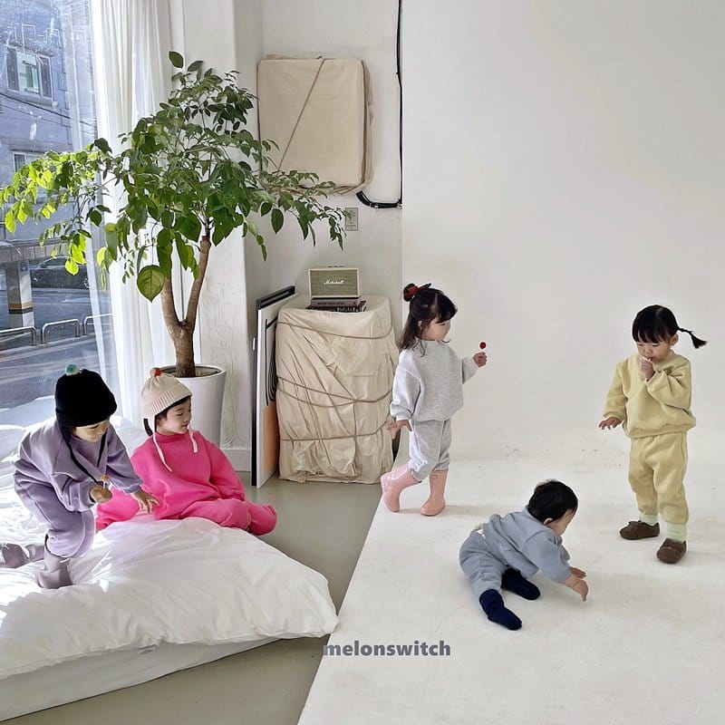 MELON SWITCH - Korean Children Fashion - #Kfashion4kids - Game Top Bottom Set - 6
