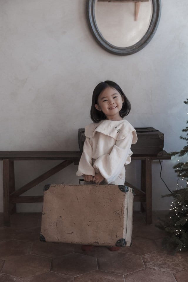 MONBEBE - Korean Children Fashion - #Kfashion4kids - Tree Blouse