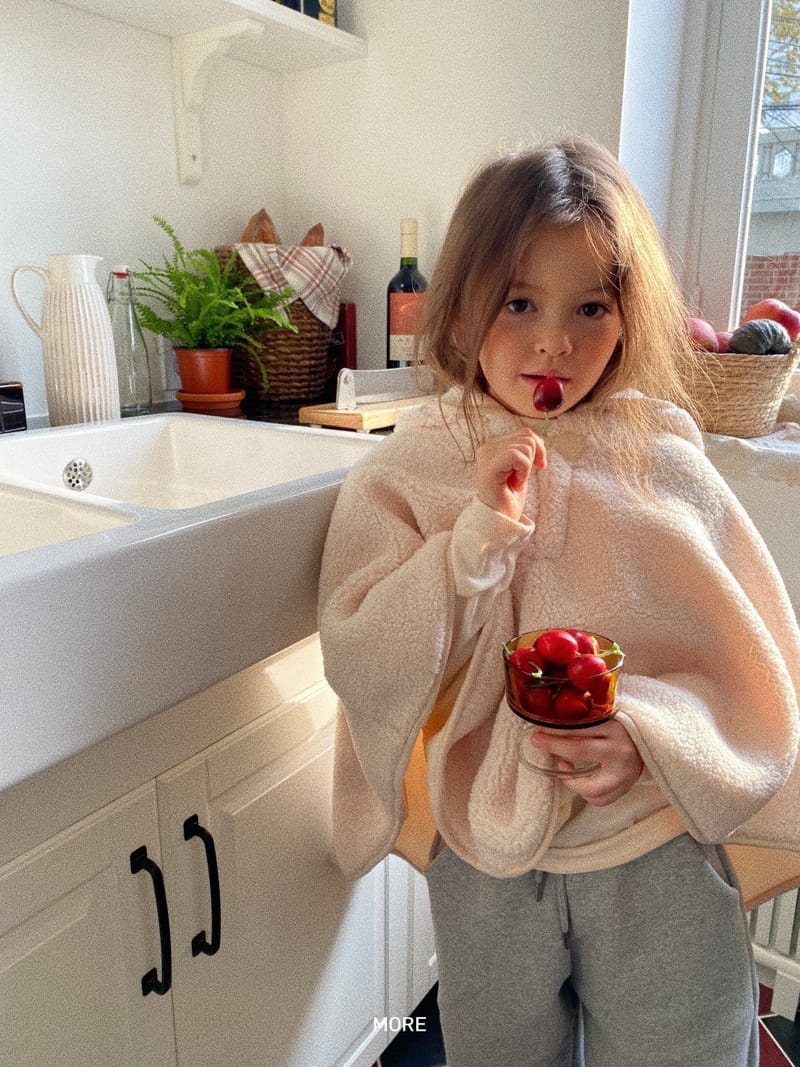 MORE - Korean Children Fashion - #Kfashion4kids - Dumble Cape - 2