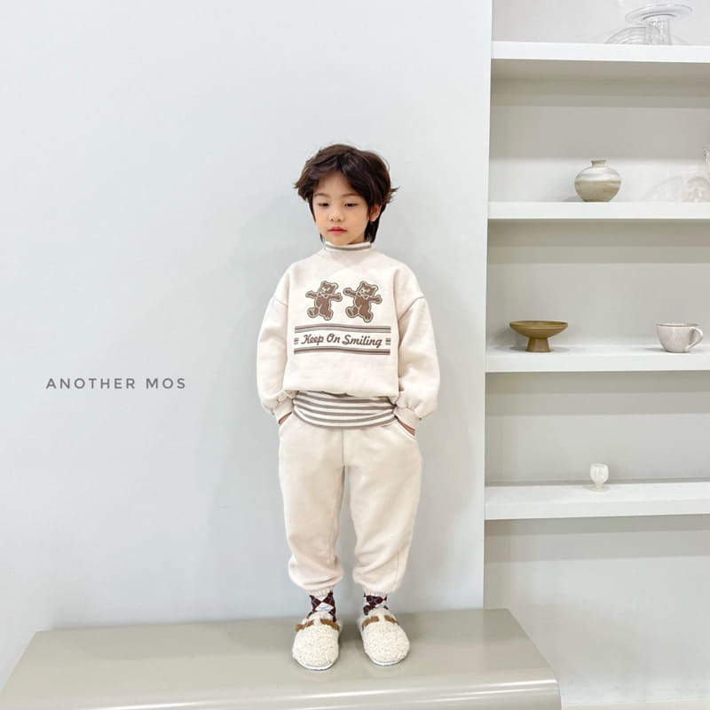 MOS BEBE - Korean Children Fashion - #Kfashion4kids - Bear Bear Fleece Top - 10