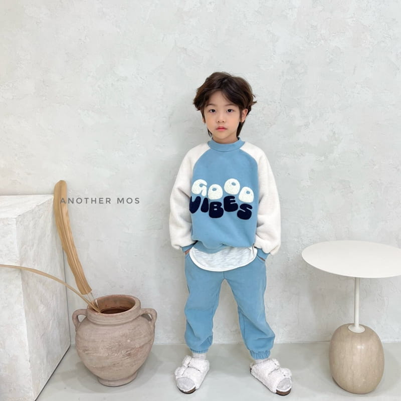 MOS BEBE - Korean Children Fashion - #Kfashion4kids - Bookle Embroidery Fleece Top - 3