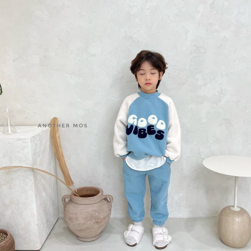 MOS BEBE - Korean Children Fashion - #Kfashion4kids - Bookle Embroidery Fleece Top - 5