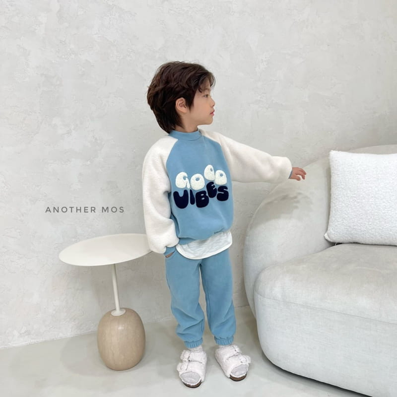 MOS BEBE - Korean Children Fashion - #Kfashion4kids - Bookle Embroidery Fleece Top - 6