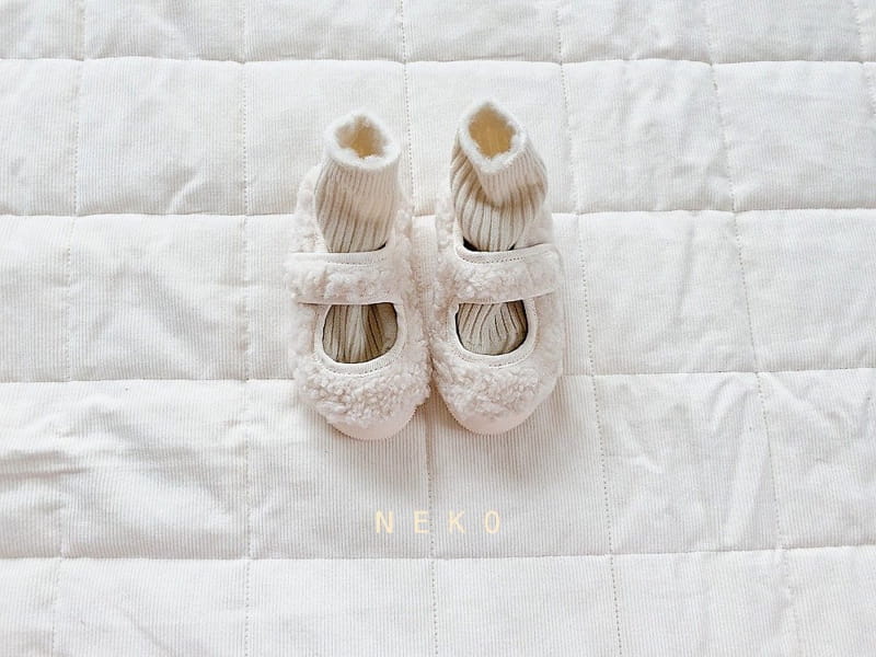 NEKO - Korean Children Fashion - #Kfashion4kids - 854 Mogle Fleece Flats - 12