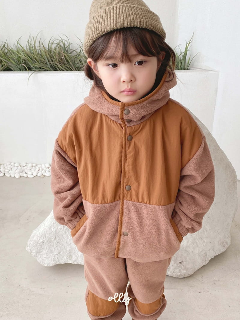 OLLYMARKET - Korean Children Fashion - #Kfashion4kids - Fleece Color Top Bottom Set