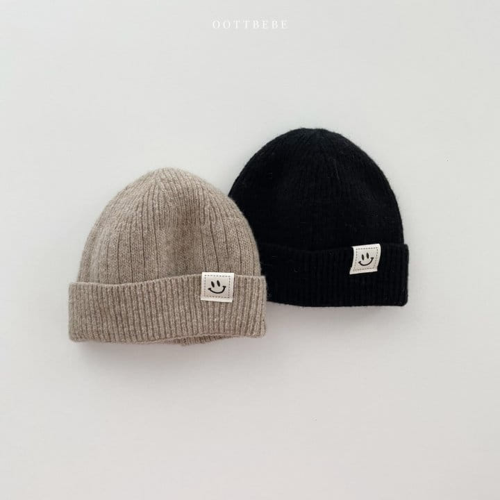 OOTT BEBE - Korean Children Fashion - #Kfashion4kids - Smile Short Beanie