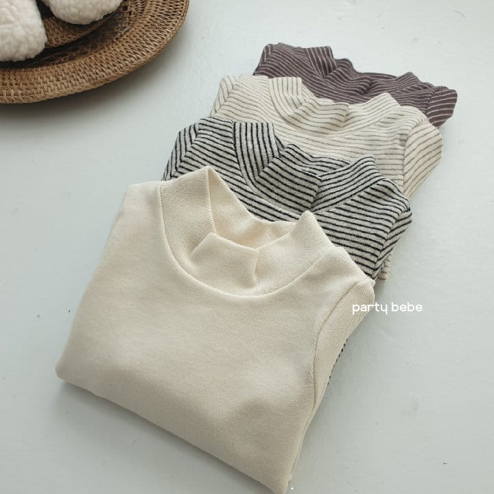 PARTY KIDS - Korean Children Fashion - #Kfashion4kids - Bebe Half Turtleneck Tee