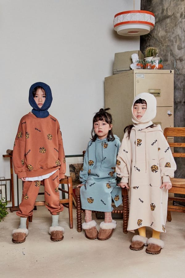 PEANUT - Korean Children Fashion - #Kfashion4kids - Peanuts Top Bottom Set - 12