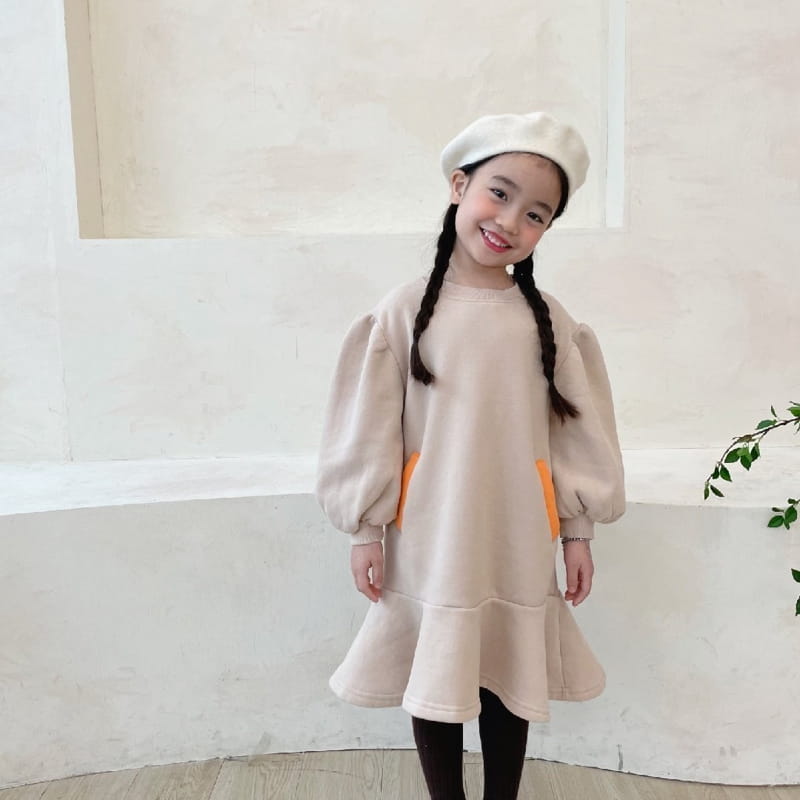 PETIT & PETIT - Korean Children Fashion - #Kfashion4kids - Cookie And Cream One-piece - 2