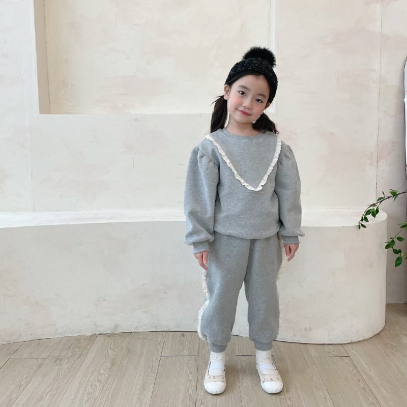 PETIT & PETIT - Korean Children Fashion - #Kfashion4kids - Cotton Lace Top Bottom Set