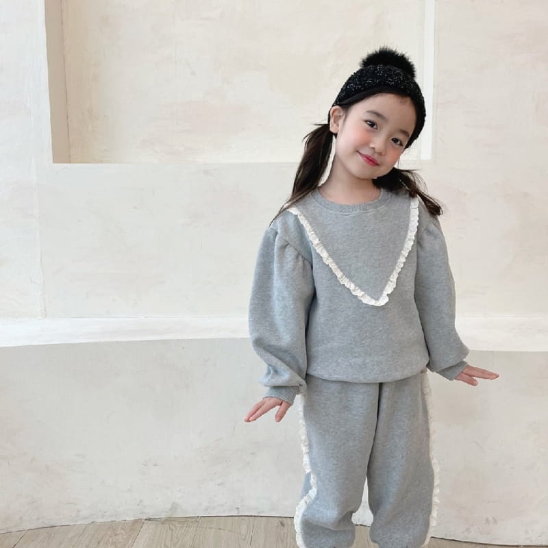 PETIT & PETIT - Korean Children Fashion - #Kfashion4kids - Cotton Lace Top Bottom Set - 8
