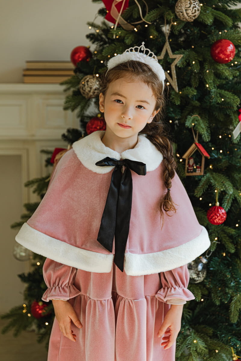 PINK BERRY - Korean Children Fashion - #Kfashion4kids - Holly Cape - 10