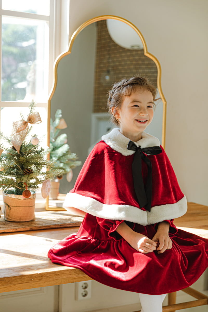 PINK BERRY - Korean Children Fashion - #Kfashion4kids - Holly Cape - 2