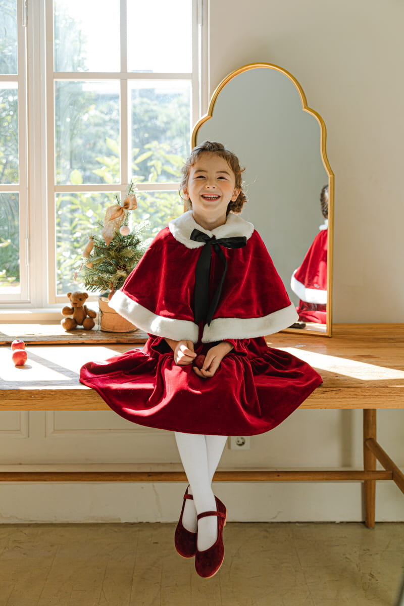 PINK BERRY - Korean Children Fashion - #Kfashion4kids - Holly Cape - 7