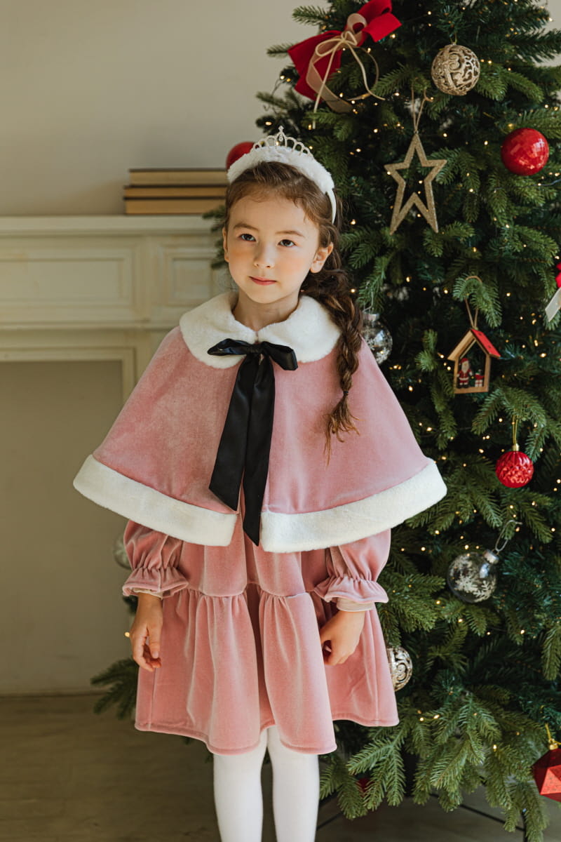 PINK BERRY - Korean Children Fashion - #Kfashion4kids - Holly Cape - 9