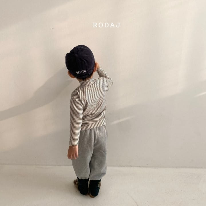RODA J - Korean Children Fashion - #Kfashion4kids - Hug Turtleneck Tee - 5