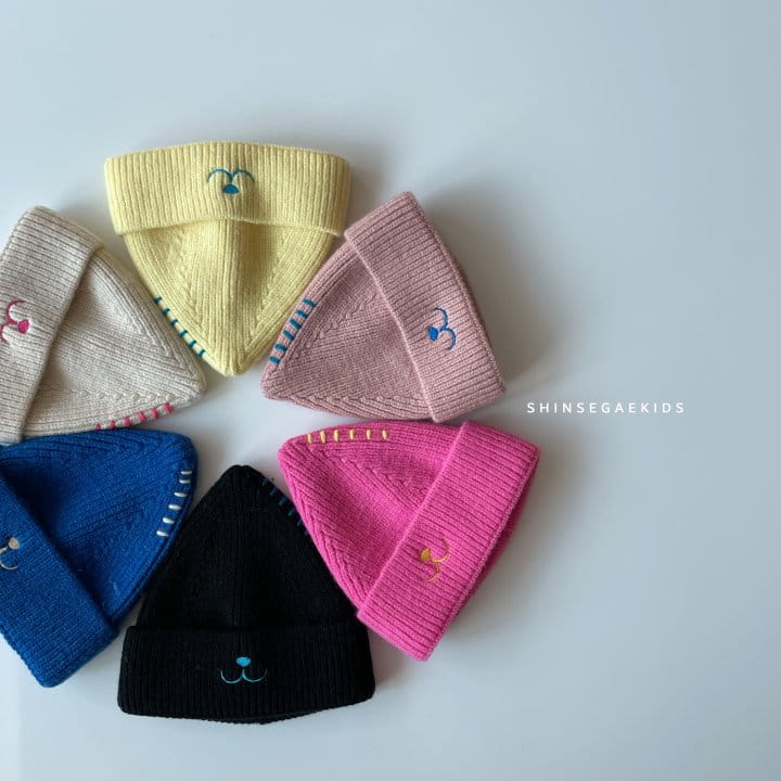 SHINSEAGE KIDS - Korean Children Fashion - #Kfashion4kids - Triangle Beanie