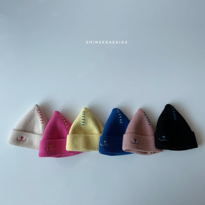 SHINSEAGE KIDS - Korean Children Fashion - #Kfashion4kids - Triangle Beanie - 2