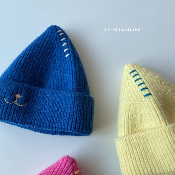SHINSEAGE KIDS - Korean Children Fashion - #Kfashion4kids - Triangle Beanie - 4