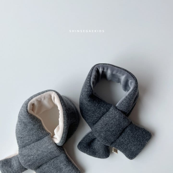 SHINSEAGE KIDS - Korean Children Fashion - #Kfashion4kids - Reversible Knit Neck Warmer - 3