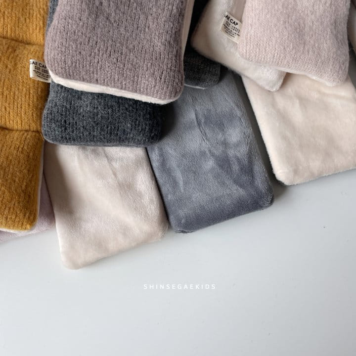 SHINSEAGE KIDS - Korean Children Fashion - #Kfashion4kids - Reversible Knit Neck Warmer - 7