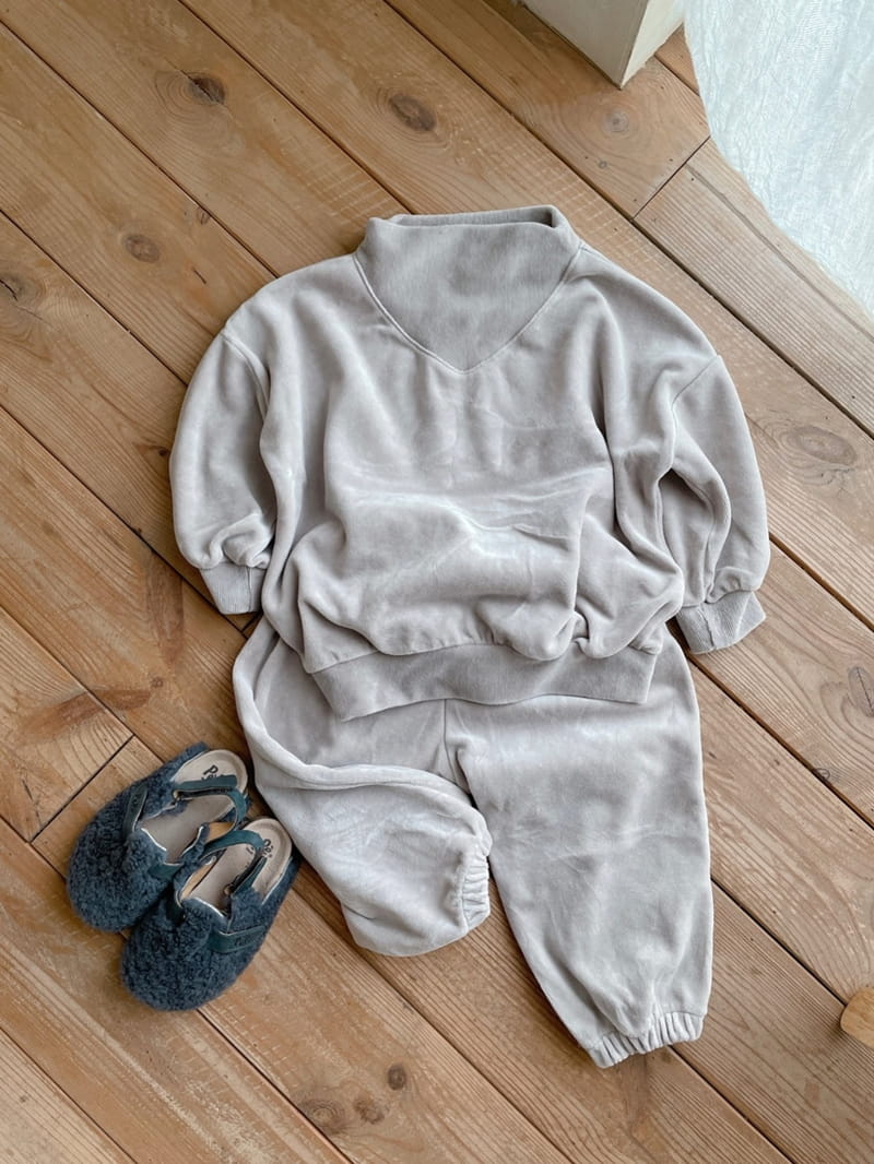 STUDIO M - Korean Children Fashion - #Kfashion4kids - Rib Neck Veloure Top Bottom Set - 11