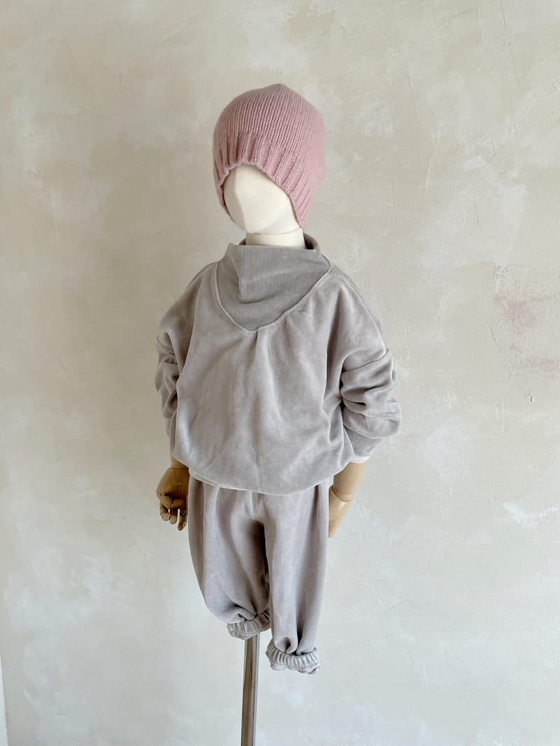 STUDIO M - Korean Children Fashion - #Kfashion4kids - Rib Neck Veloure Top Bottom Set - 3