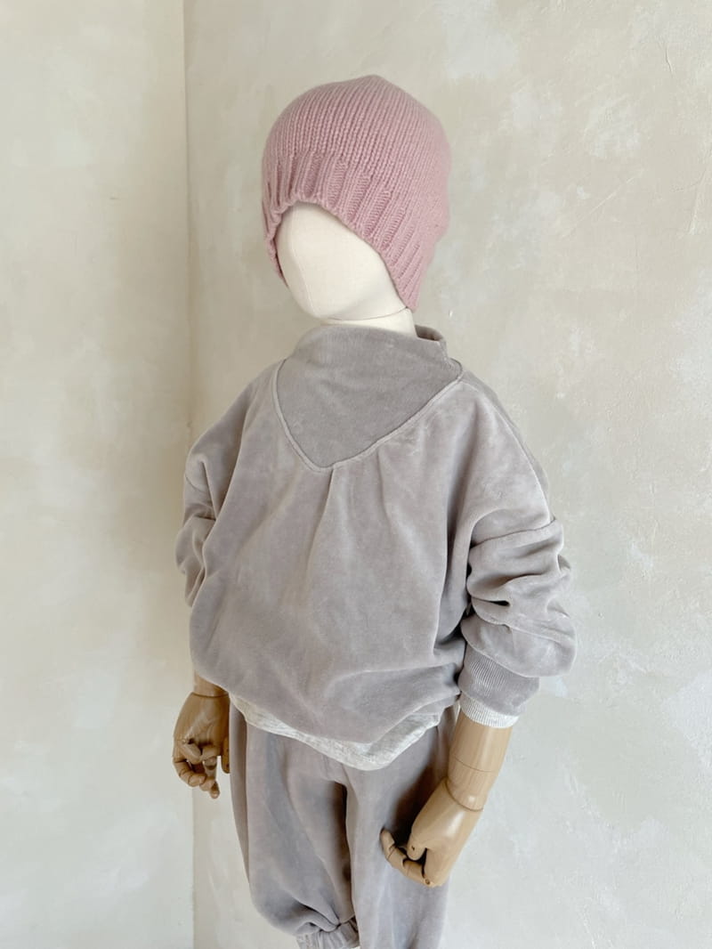 STUDIO M - Korean Children Fashion - #Kfashion4kids - Rib Neck Veloure Top Bottom Set - 6