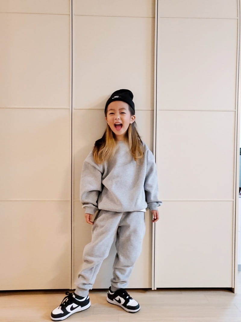 U&I - Korean Children Fashion - #Kfashion4kids - Un Patch Sweatshirt - 2