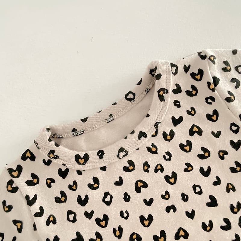 VIVID I - Korean Children Fashion - #Kfashion4kids - Heart Zebra Easywear - 6