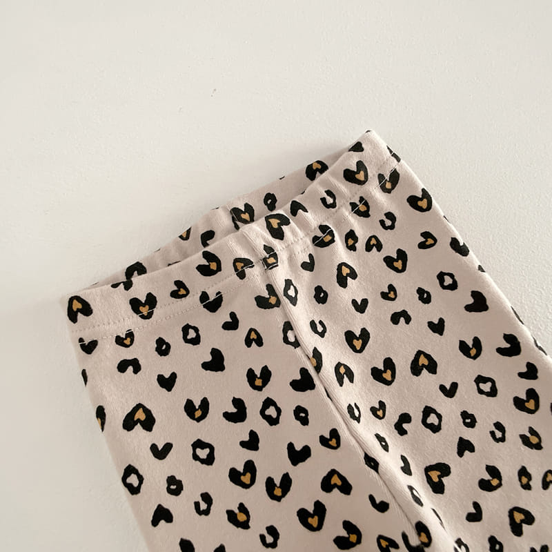 VIVID I - Korean Children Fashion - #Kfashion4kids - Heart Zebra Easywear - 8