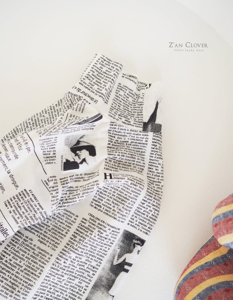 ZAN CLOVER - Korean Children Fashion - #Kfashion4kids - Magazine Turtleneck Tee - 6