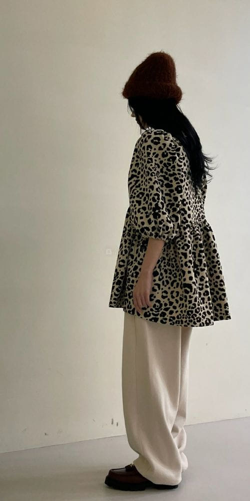 140 AVENUE - Korean Children Fashion - #Kfashion4kids - Leopard Fleece Puff Blouse
