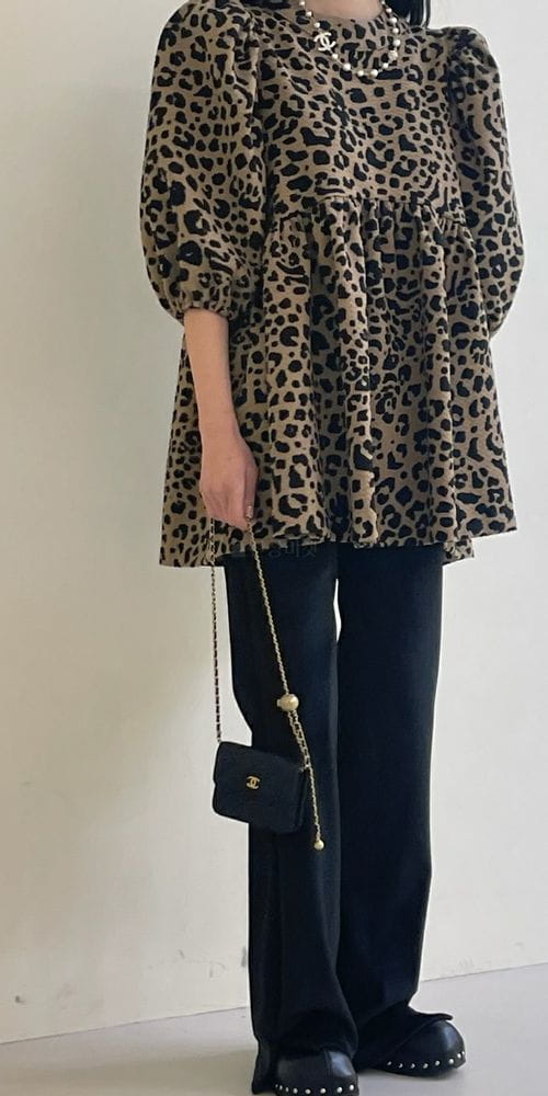 140 AVENUE - Korean Children Fashion - #Kfashion4kids - Leopard Fleece Puff Blouse - 2